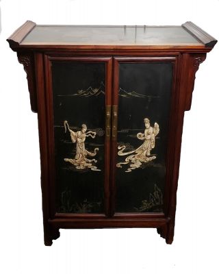 Vintage Wooden Oriental Chinese Black Lacquer Cabinet W/bone Figures Lady Chest