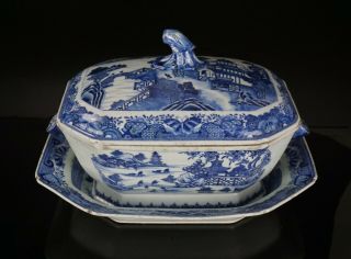 Set Large Antique Chinese Blue And White Porcelain Tureen And Plate 18th C Qing