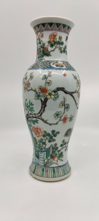Late 19th century famille verte vase with bird in a garden Chinese export 2