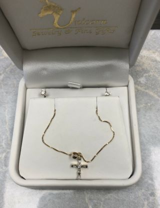 Vintage Estate 14k Yellow Gold Cross Necklace And Stud Earrings