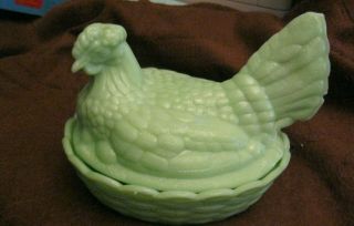 Large Size Hen On Nest Jadeite Color