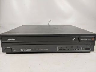 Vintage Pioneer Laserdisc Player Ld - V2000 - And