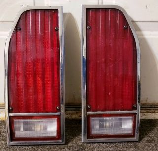 Set Of 2 Vintage Oem 1979 - 91 Ford Ltd Country Squire Station Wagon Tail Lights