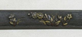 C601: REAL old Japanese small sword KOZUKA with good relief and signed blade 2