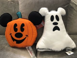 Nwts Disney Parks Halloween Mickey Mouse Hey Pumpkin & Ghost Pillow Set Plush