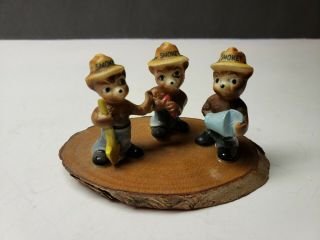 Vintage Smokey The Bear Miniature Figurine Set