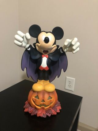 Disney Store Halloween Mickey Mouse Vampire Pumpkin Light Up Figurine
