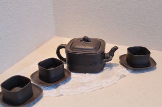 Antique Chinese Yixing Teapot Bamboo Decoration,  Signed W/ 3 Cups And Saucers