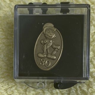 Disney Cast Member Bronze 30 - Year Service Award Pin Jiminy Cricket W Box