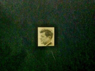 Unique John F.  Kennedy Flasher Photo Badge 1960 Campaign The Man For The 60 