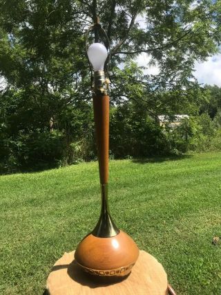 Vintage Mid Century Modern Laurel Teak And Brass Table Lamp Turned Genie Style