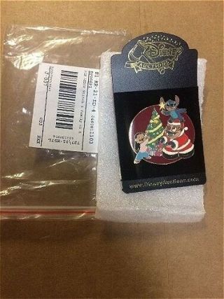 Rare Le Disney Pins Lilo & Stitch Trim Christmas Tree Jumbaa As Santa