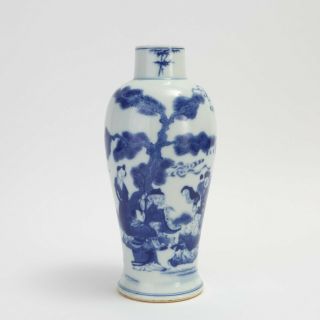 Chinese Antique Blue And White Vase,  Kangxi Mark,  Qing Dynasty,  17th Century