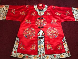 Vintage Mid 20th C Chinese Embroidered Red Silk Women Jacket Robe Embroidery