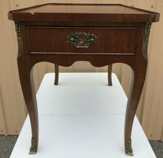 Vintage Henredon End Table /french Regency End Table / Chairside Table