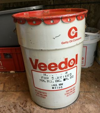 VINTAGE 1970 ' s VEEDOL MOTOR OIL (5 IMPERIAL GALLON) CAN - GETTY OIL COMPANY 3