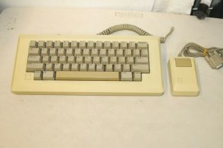 Vintage Apple Computer Macintosh Keyboard M0110 With Mouse M0100
