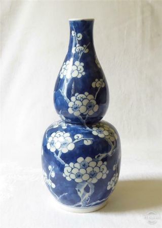Antique 19th C Chinese Blue And White Double Gourd Shaped Vase Khang Shi Marks