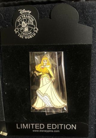 Disney Shopping Pin Gold Princess Aurora Le 100 Sleeping Beauty Maleficent