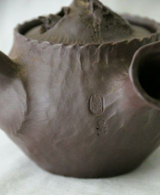 by Sasaoka Hozan Antique Japanese Yixing Tea Pot With Bird Nesting in Lid Marked 3