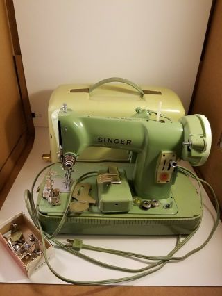 Vintage Singer Decorative Home /industrial Sewing Machine 185j (green)