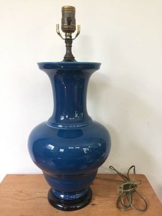 Vtg Chinese Blue Ginger Jar Porcelain Glazed Ceramic Urn Table Lamp 19.  5 "