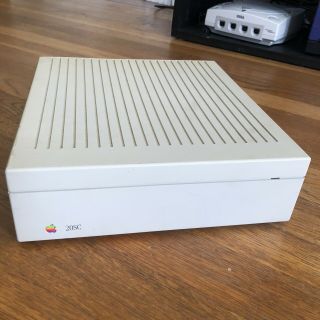 Vintage Apple Hard Disk 20sc Model M2604 - Powers Up - 20mb Macintosh