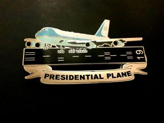 Rare Serialized U.  S.  Secret Service Presidential Plane Air Force One Challenge C