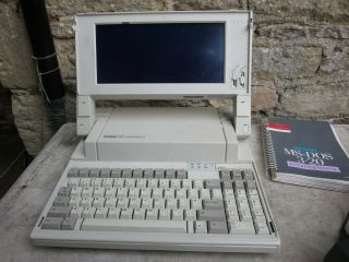 Epson Q150a Pc Portable Vintage Laptop Computer 80s Ms - Dos 3.  20 Floppy