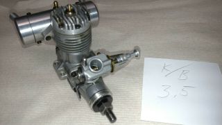 R/c Vintage K & B Engine 3.  5 With Rear Muffler