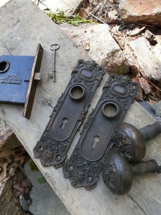 Devil Lion Face Vintage Antique Brass Door Lock Set Knobs Key Hardwear