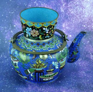 Antique Chinese Tea Pot With Bowl.  Teapot 3 ½” X5”,  Bowl 2 ¼” X3” (bi МК/200822)