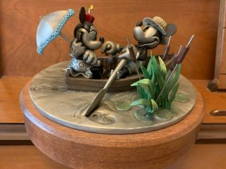 Disney - Chilmark - Hudson Creek - Rowboat Serenade Mickey & Minnie Pewter 1994