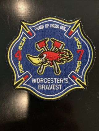 Worcester,  Ma Fire Department Park Avenue (e4 & L7) Patch.
