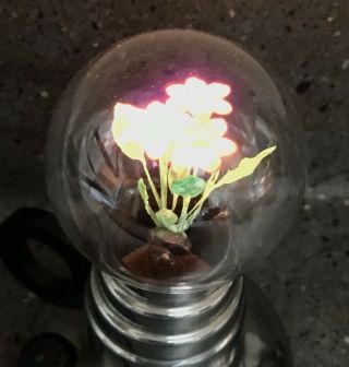 Art Deco Vintage 1930s Aerolux Floral Light Bulb Chrome Bakelite Lamp Base 3