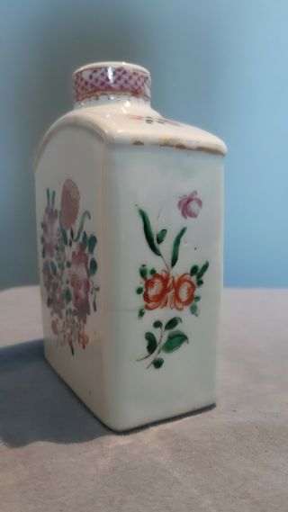 Antique Chinese Export Porcelain Tea Caddy.  China
