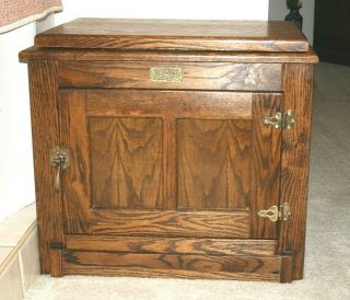 White Vintage Oak Ice Box To Display Your Antiques Or Heirlooms Has Swivel Top