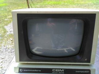 Vintage Commodore CBM 8032 Computer - 2