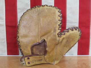 Vintage MacGregor Goldsmith Leather Baseball Glove Basemans Mitt Gene Corbett 2