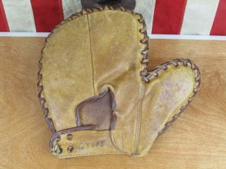 Vintage MacGregor Goldsmith Leather Baseball Glove Basemans Mitt Gene Corbett 3