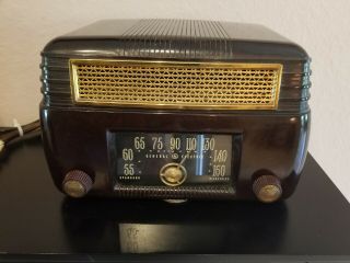 Vintage Antique General Electric Ge Bakelite Tube Radio Model 202 (brown)