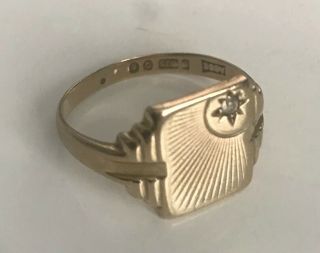 Vintage 9ct Gold Diamond Signet Ring Size S 4.  05 Grames