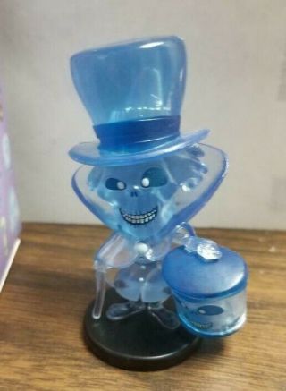 Disney The Haunted Mansion Mini Vinyl Figure By Jerrod Maruyama - Hatbox Ghost
