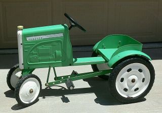 Vintage Toy Model Pedal Tractor Car Ride On Outdoor Toy Green Complete