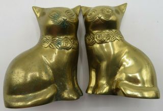 Vintage Pair Set Of 2 Brass Cats Kitty Figurines With Floral / Flower Collars