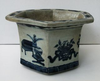 CHINESE BLUE AND WHITE PRECIOUS OBJECTS HEXAGONAL PLANTER - KANGXI 2
