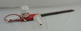 Vintage The Little Wonder Hedge Trimmer D - 1000 Electric Red & White 16 " Long