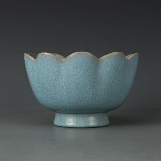 4 " China Antique Porcelain Song Ru Kiln Sky Blue Glaze Lotus Flower Bowl Statue