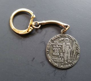 Nasa Vintage Apollo First Man On The Moon July 20,  1969 Pendant Key Chain Coin