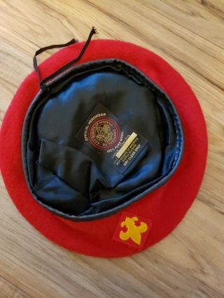 Vintage Official Headwear Boy Scout Bsa Red Wool Beret Hat Cap Size L